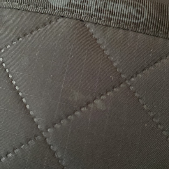 LeSportSac Tech Wallet Wristlet - Picture 3 of 5